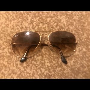 light brown rayban aviaters